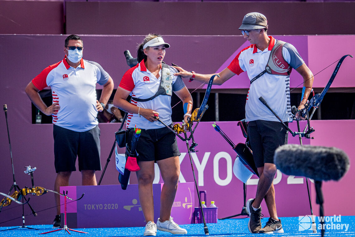 Mete Gazoz with Yasemin Anagoz in the mixed team event at the Tokyo 2020 Olympic Games.