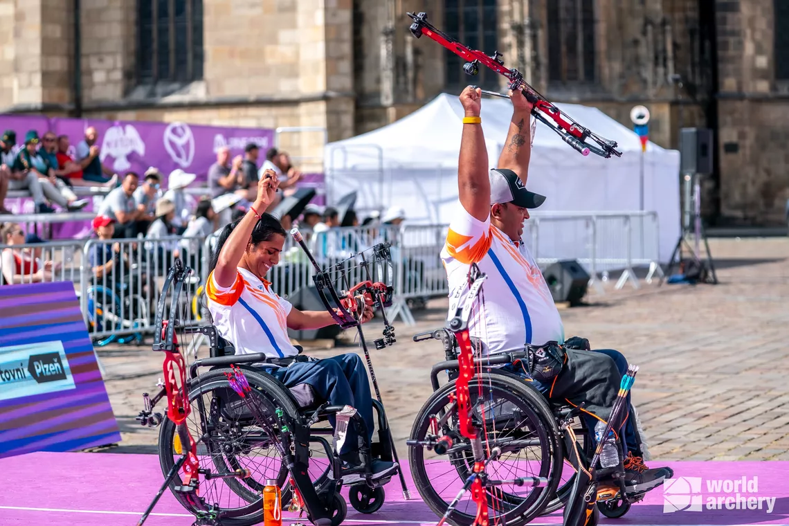 Rakesh Kumar and Sarita won world championships mixed team gold in 2023.