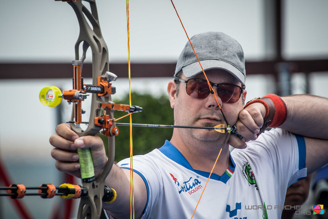 Sergio Pagni shoots at the Antalya 2018 Hyundai Archery World Cup. 