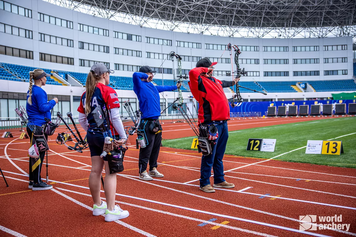 Estonia facing USA in the compound mixed team semifinal in Shanghai.