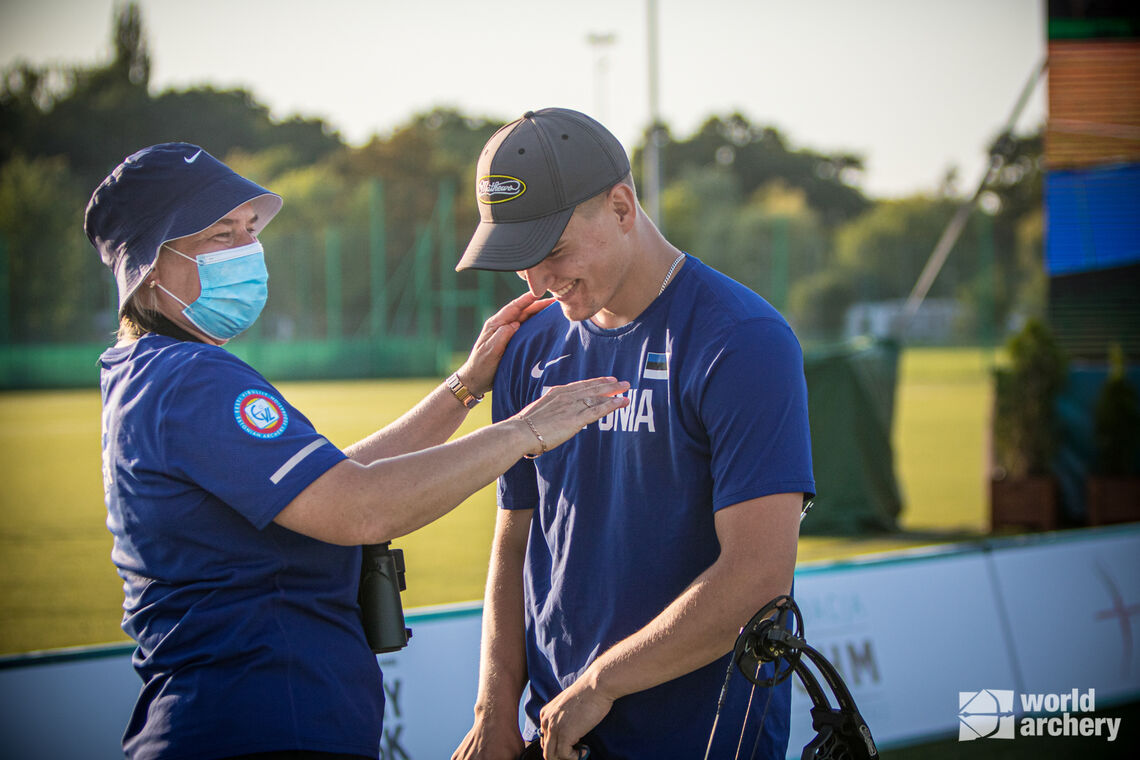 Robin Jaatma wins his first junior world title.