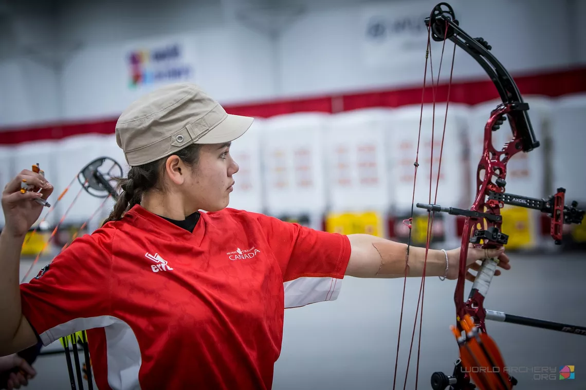 Bryanne Lameg shooting at Yankton 2018 World Archery Indoor Championships.