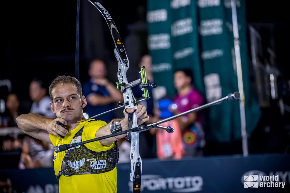World number one Marcus D’Almeida wins first World Cup Final title.
