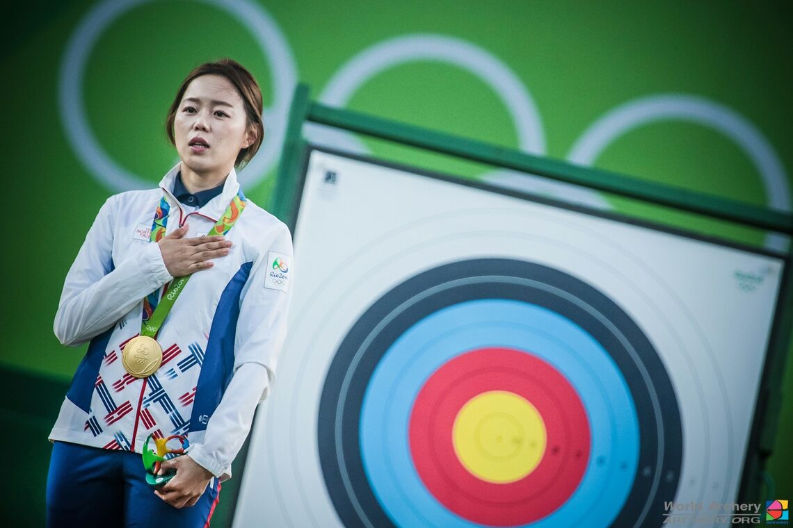Chang Hye Jin with her gold medal at the Rio 2016 Olympic Games.