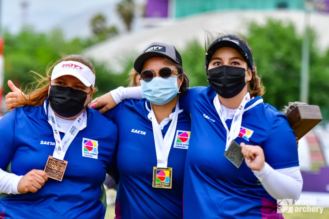 The compound women’s podium at the Pan American Championships in 2021.