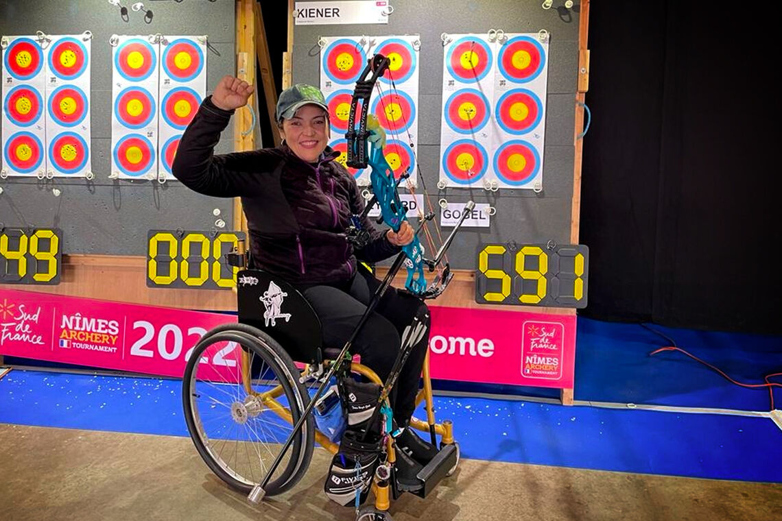 Jane Gogel celebrates a new world record in Nimes.