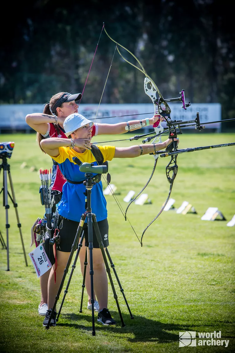 Veronika Marchenko shoots a match against Great Britain’s Bryony Pitman.