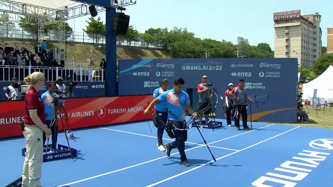 He then returns to the shooting line…