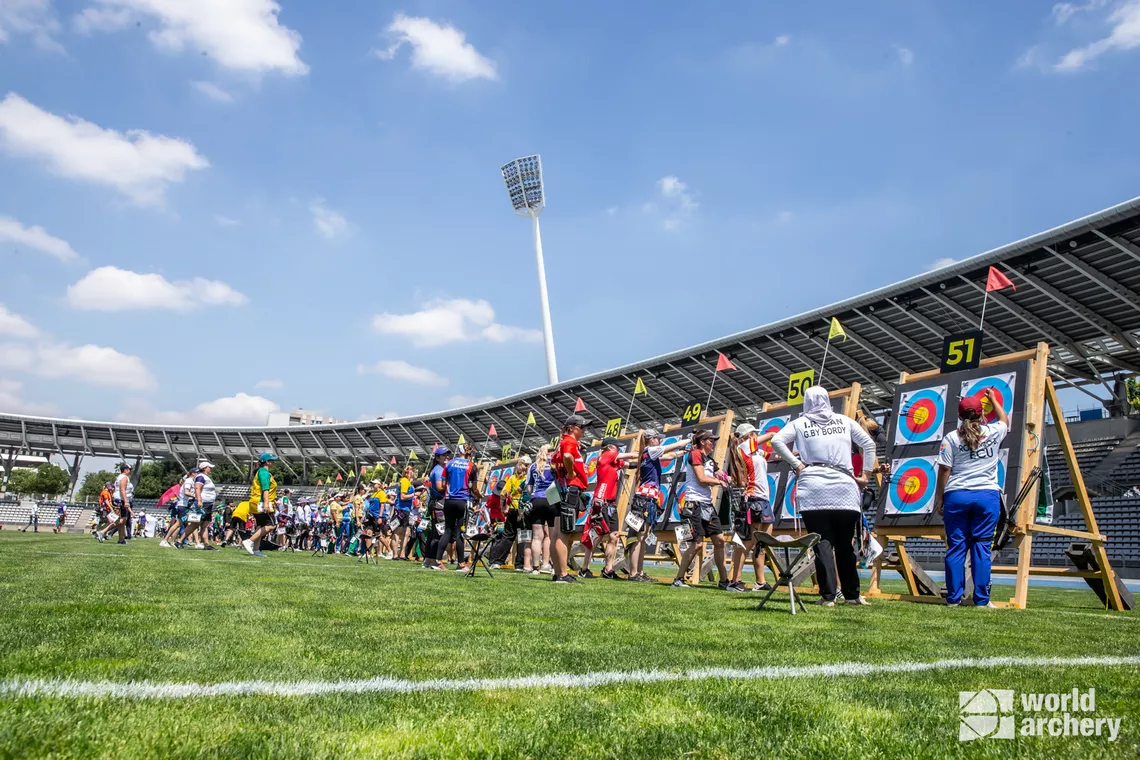 The compound target line in Charlety stadium.