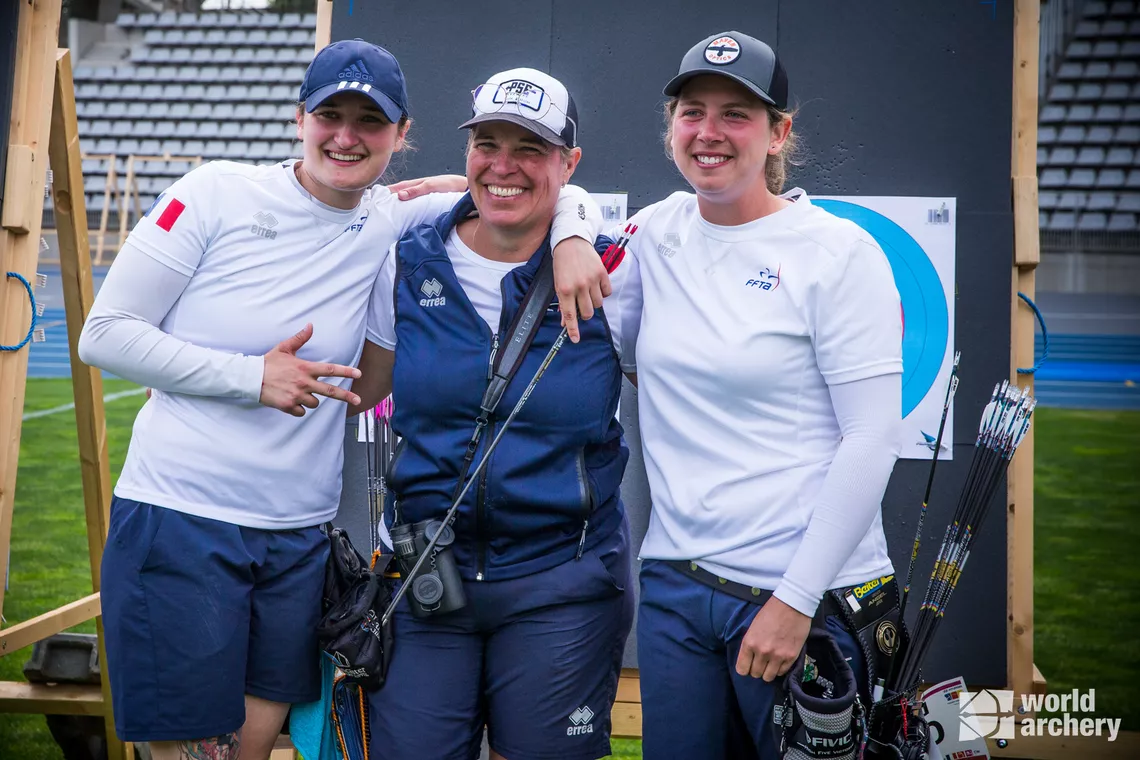 Lola Grandjean, Sophie Dodemont and Sandra Herve collected bronze on home soil.