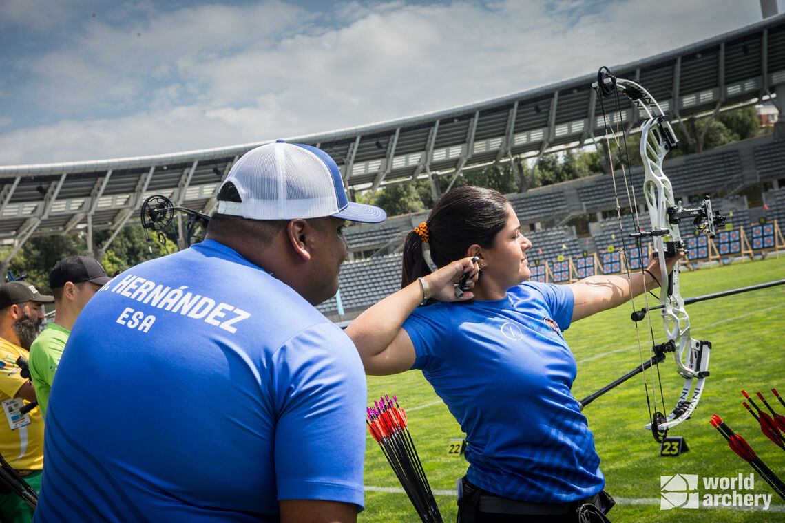 Roberto Hernandez coaches Sofia Paiz in Paris.
