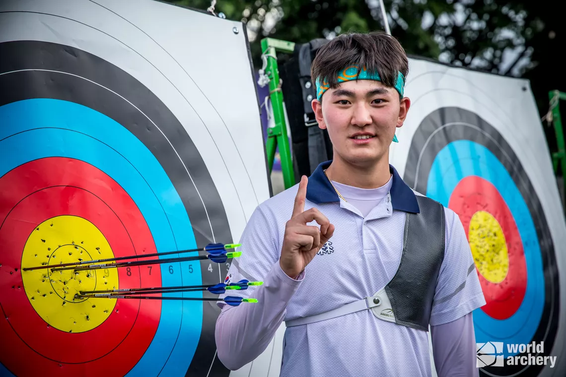 Kim Je Deok tops Medellin 2022 qualification