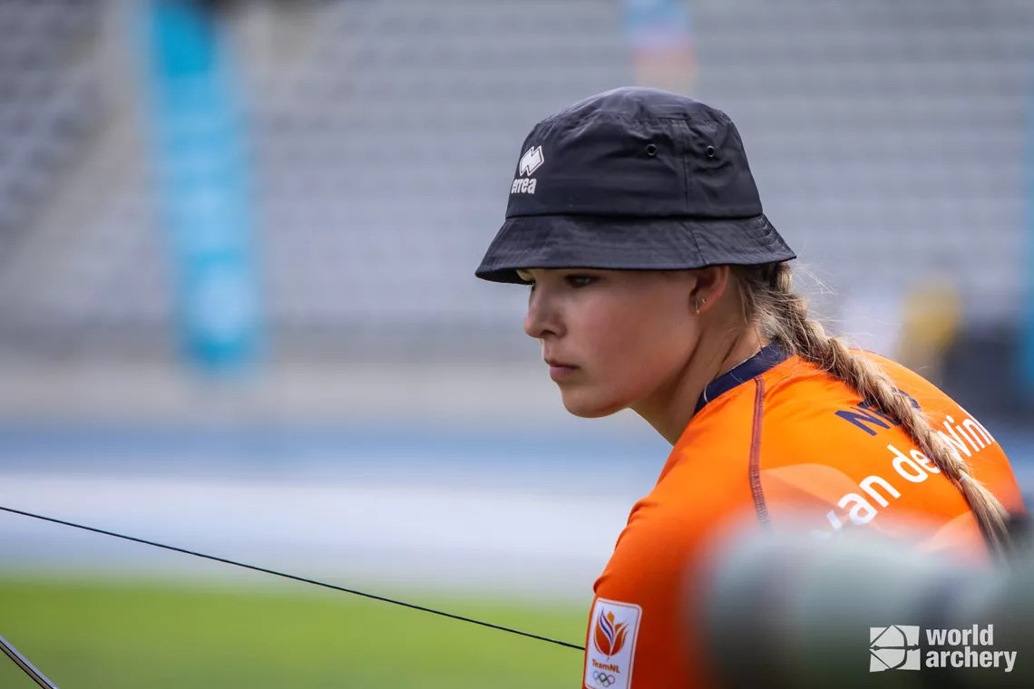 Laura van der Winkel at Paris 2022