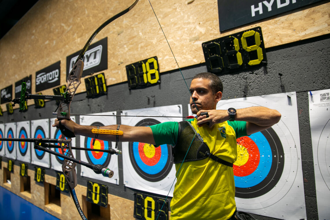 Bernardo training indoor at World Archery Excellence Centre in Lausanne.