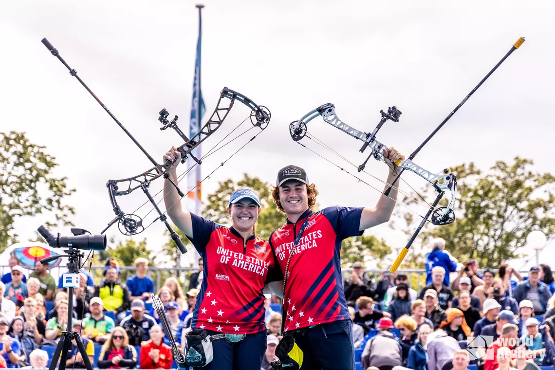 Alexis Ruiz and Sawyer Sullivan winning compound mixed team world title.
