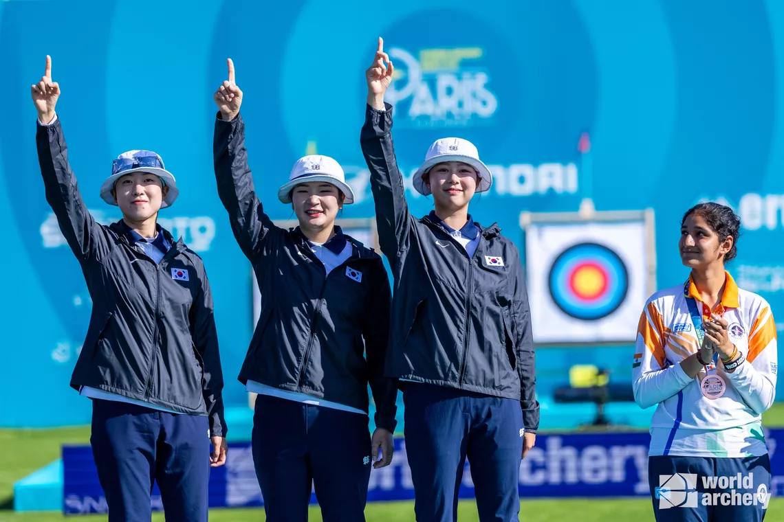 Korea returns to top of podium