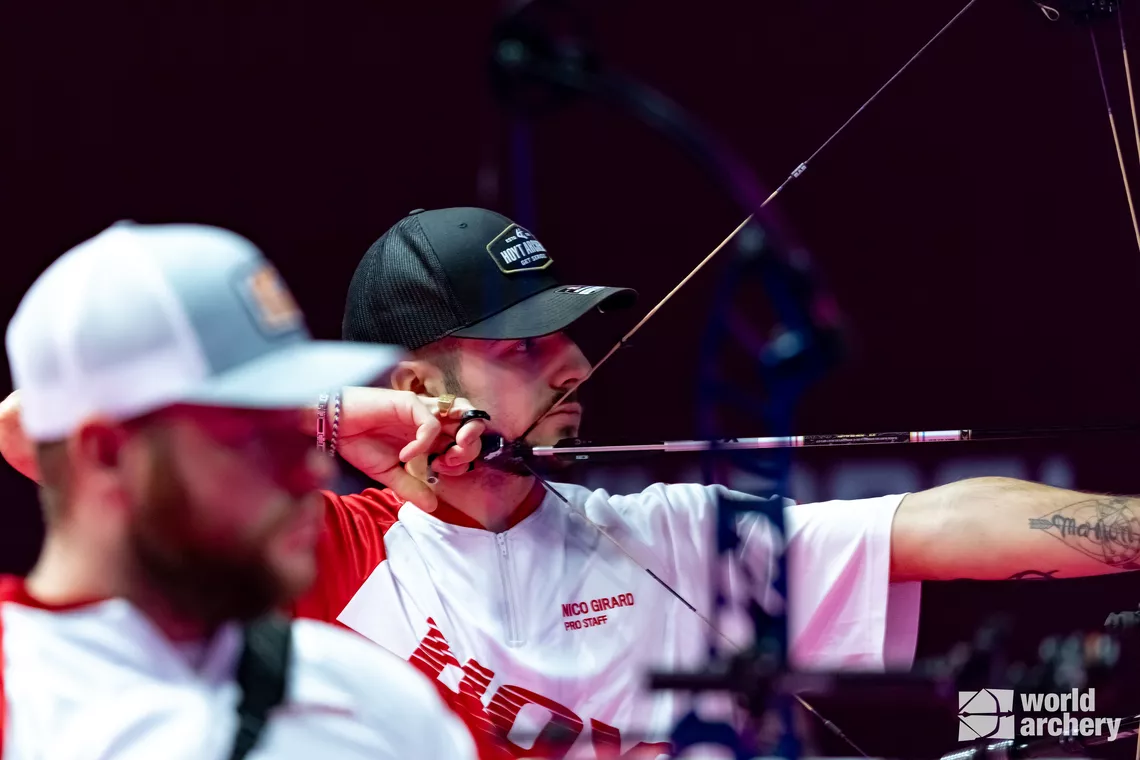 A shoot-off in the compound men’s final too – between Schloesser (10+) and Girard (10).