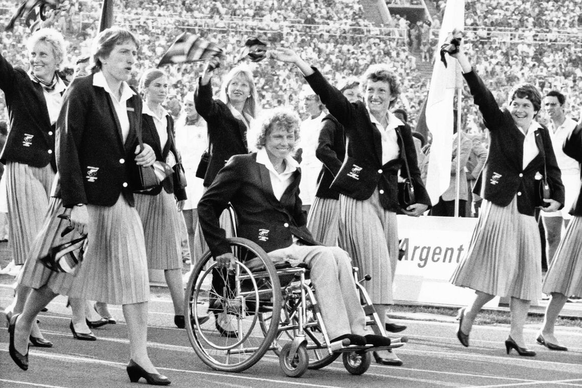 Neroli Fairhall during delegation parade at opening ceremony in Los Angeles 1984.