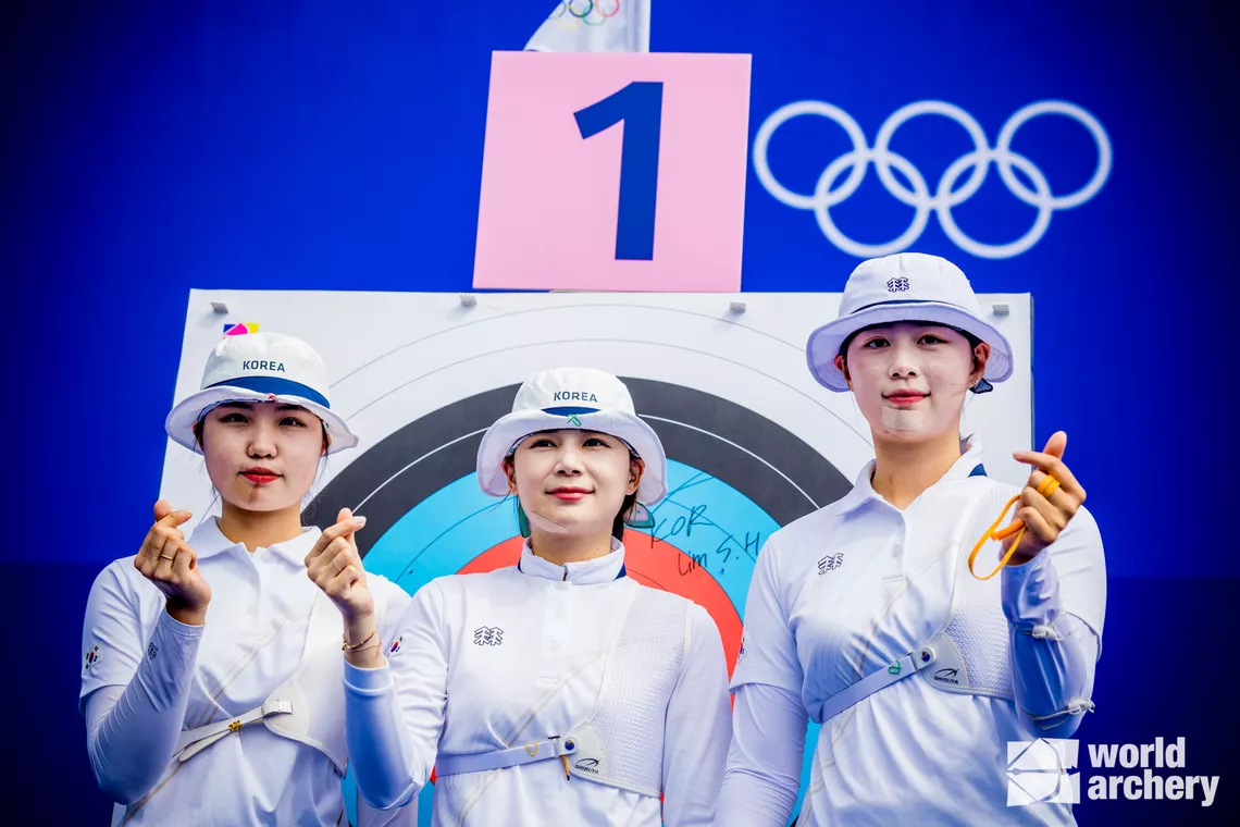 The Korean recurve women’s team broke the Olympic qualifying record.