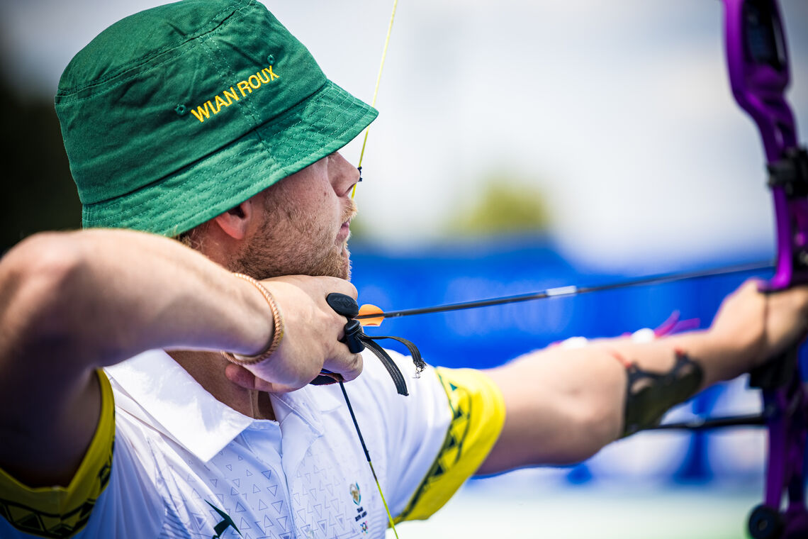 Wian Roux aiming at practise range.