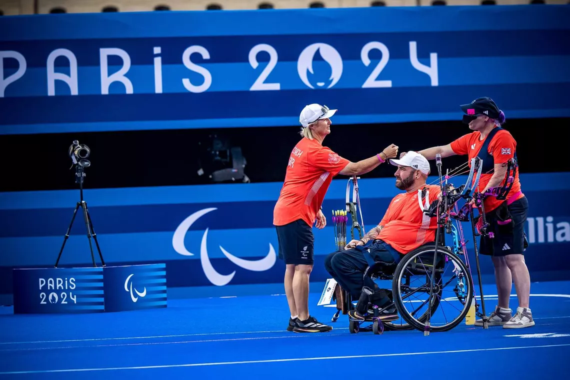Andrea Gales congratulates British mixed pair on Paralympic gold medal.