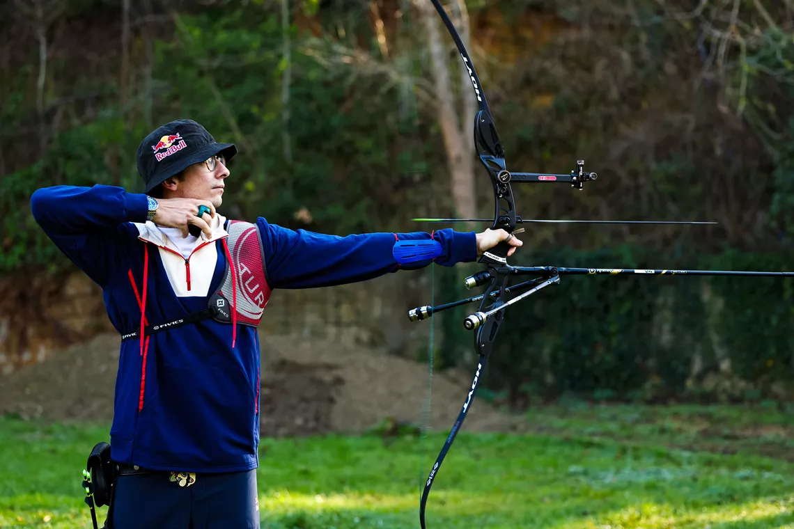 Mete Gazoz training with Red Bull hat.