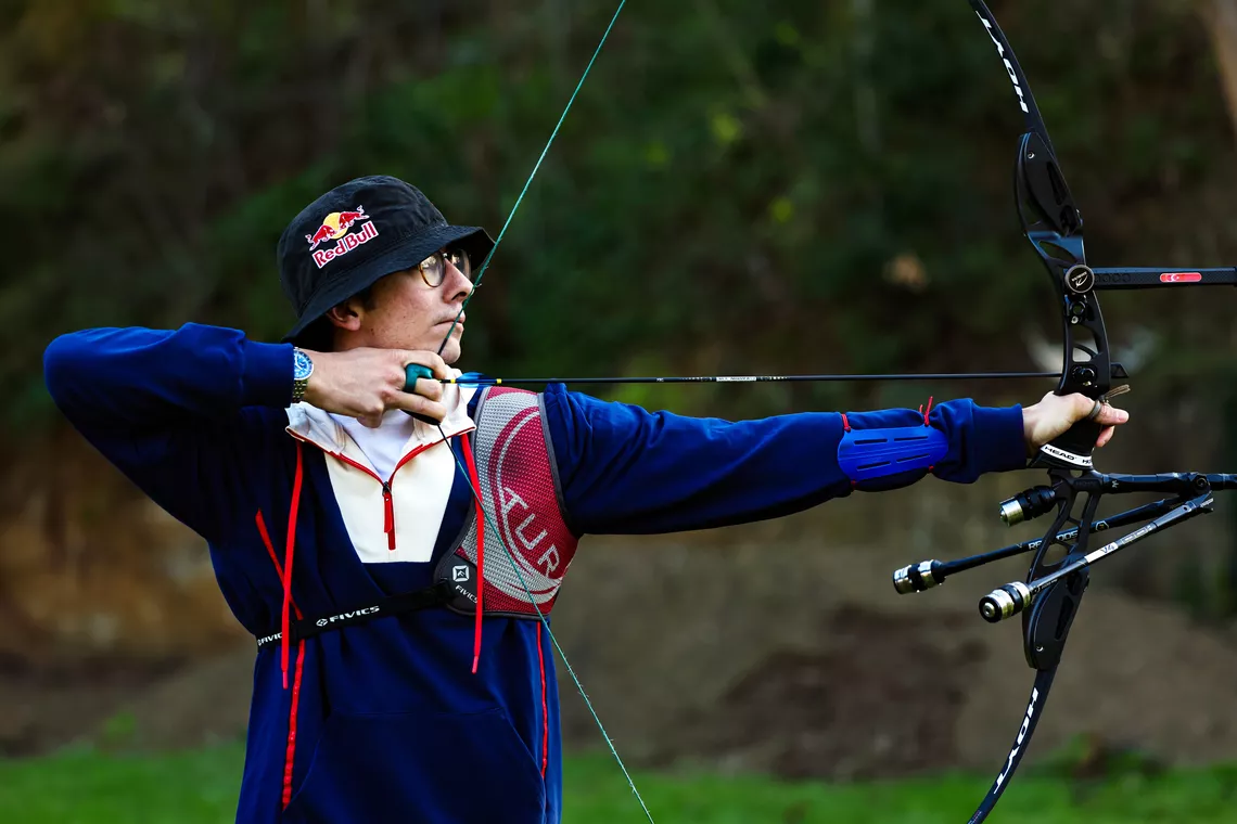Mete Gazoz signed a partnership with famous brand Red Bull.