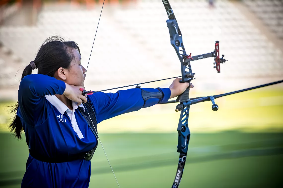 Hsu Hzin-tzu aiming at Madrid.