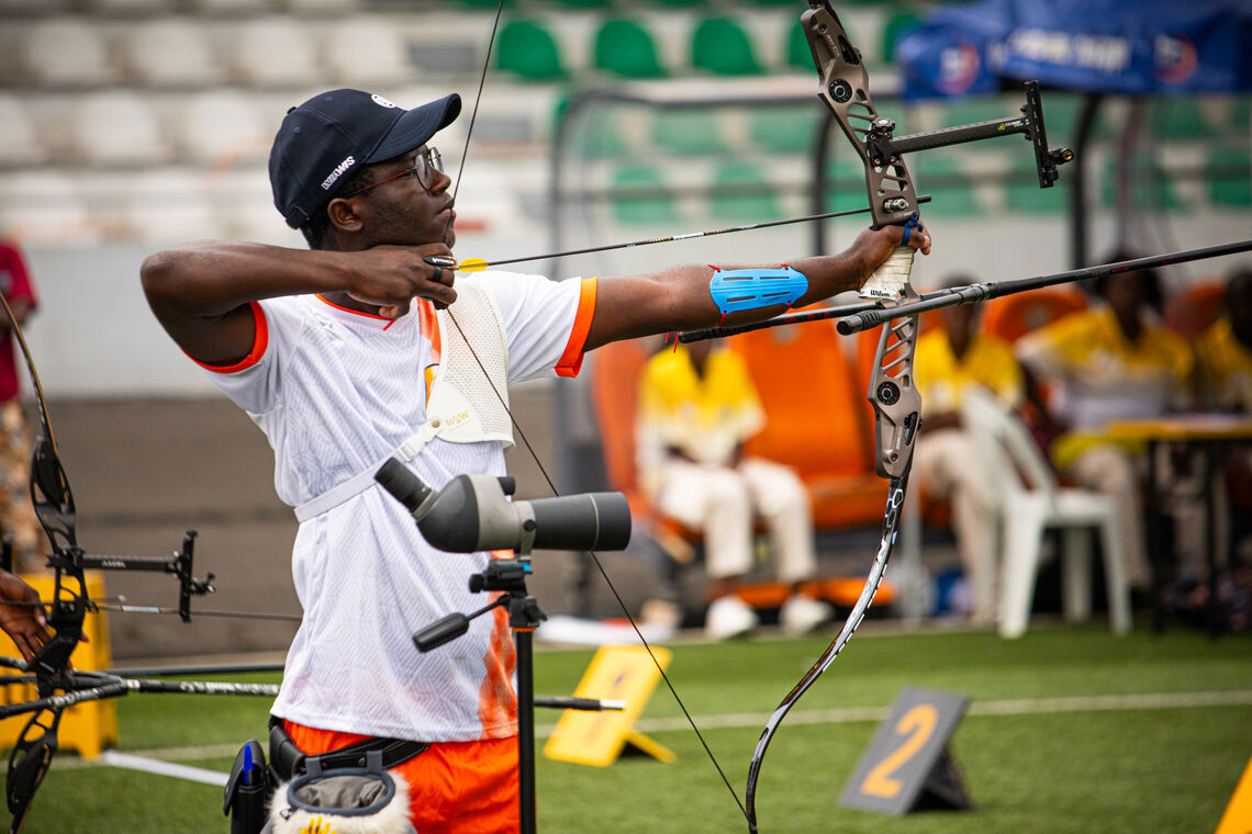 Franck Eyeni aiming.