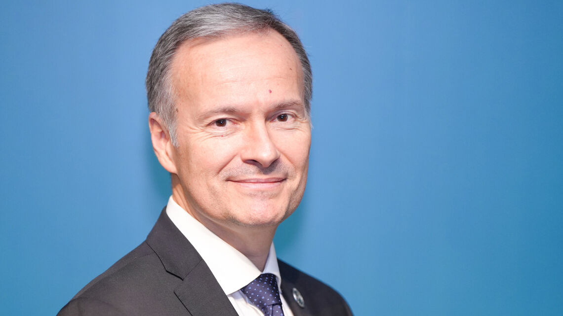 Profile image of Raul Calin.