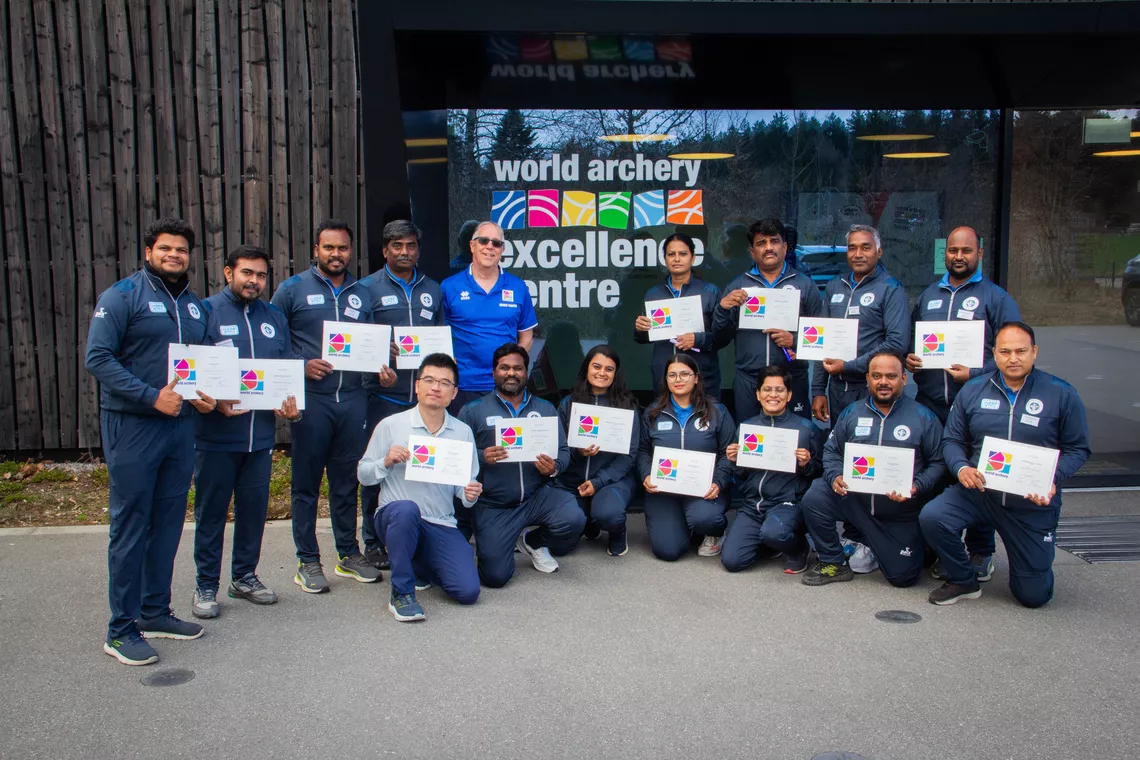 Fifteen coaches in the 2026 intermediate-level coaching course at the Excellence Centre in Lausanne.