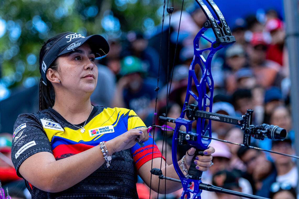 Sara Lopez about to aim at Tlaxcala 2024 Hyundai Archery World Cup Final.