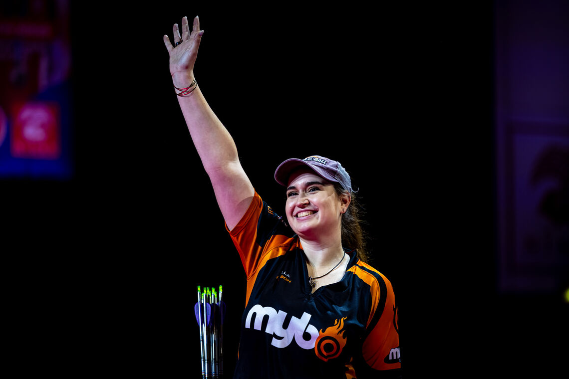 Ella Gibson won the Indoor World Series 2026 circuit.