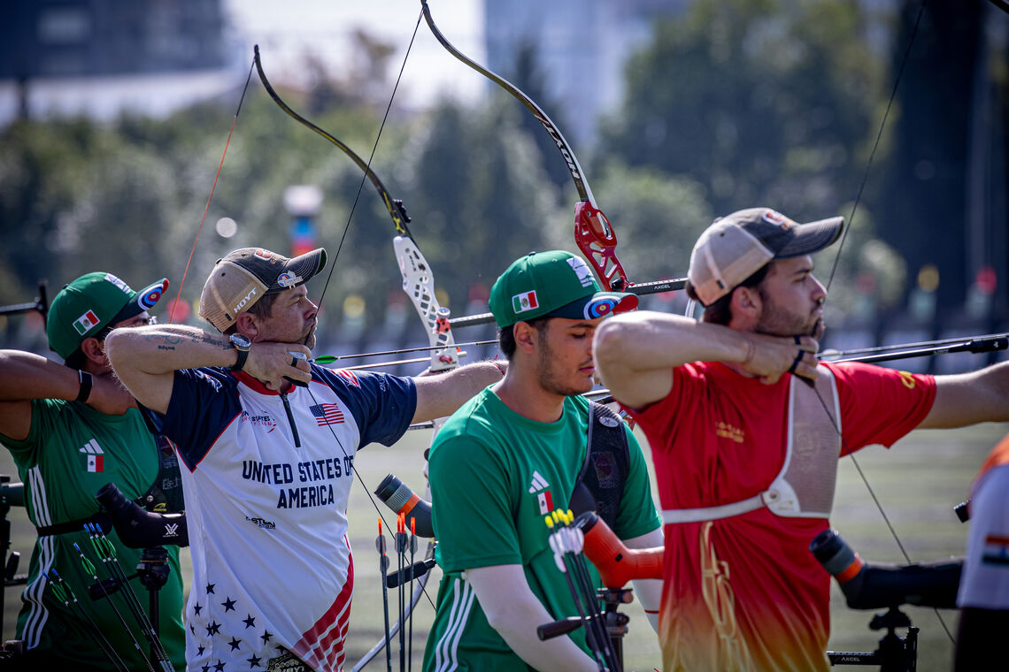 Brady Ellison, Matias Grande and Andres Temiño Mediel on the shooting line at Puebla 2026.