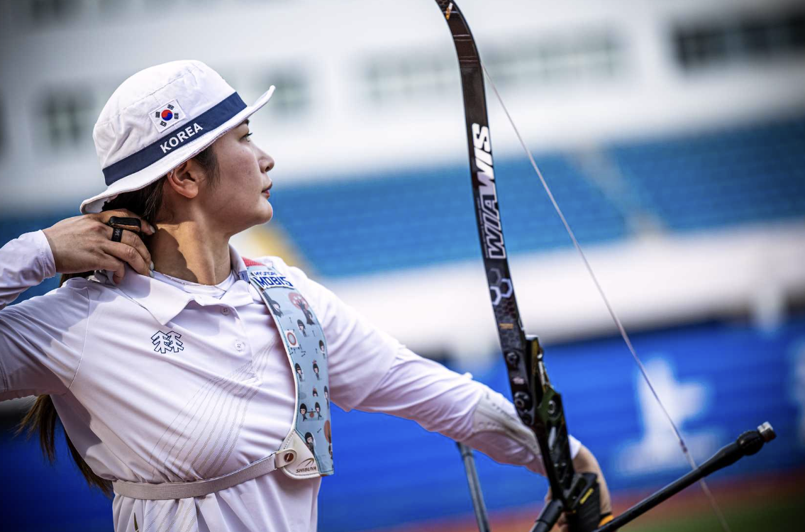 Kang Chaeyoung just after release at Shanghai 2025.