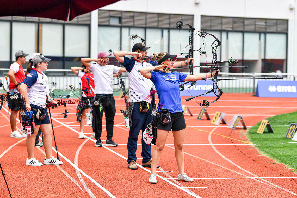 James Lutz shooting against Lisell Jaatma during the compound mixed team semifinal at Shanghai 2026.
