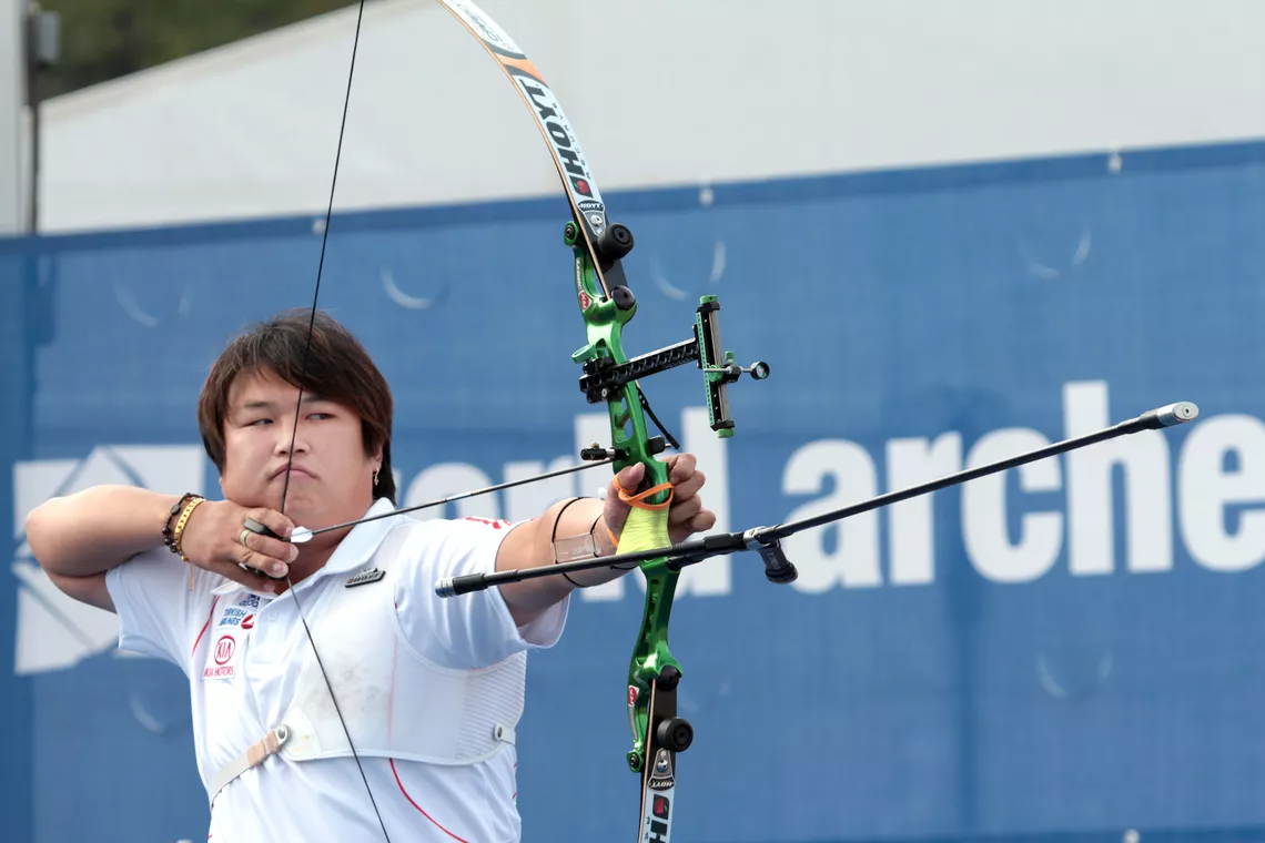 Oh Jin Hyek shooting at the Istanbul 2011 Archery World Cup Final.