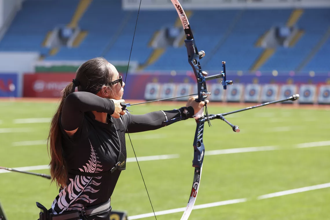 Julia Harrison aiming at official practise of Shanghai 2026.
