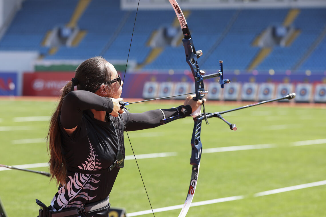 Julia Harrison aiming at official practise of Shanghai 2026.