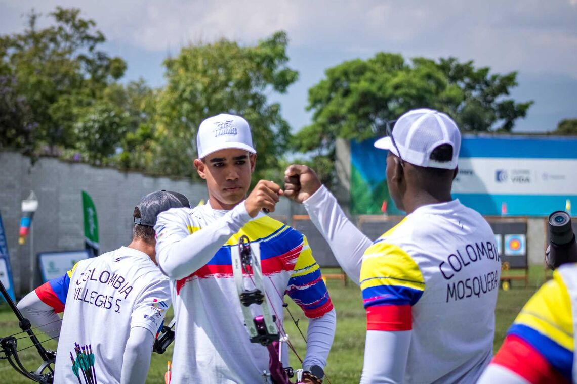 Colombia's Julián Gomez Zuluaga celebrates.