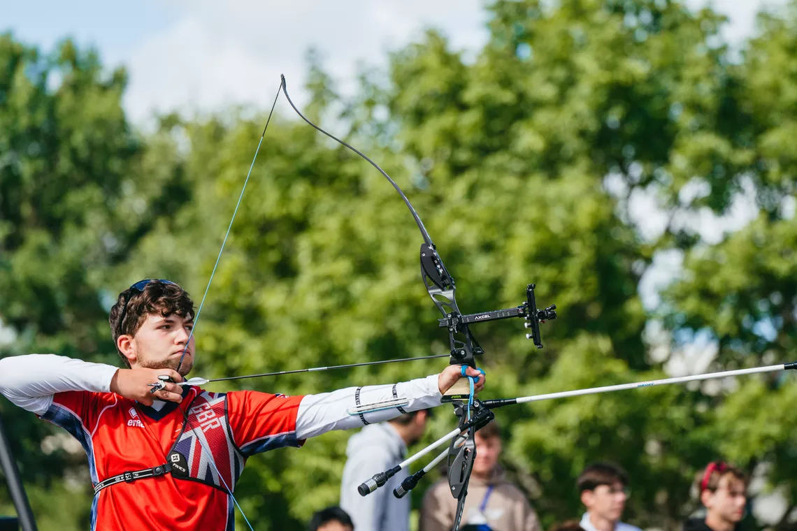 Alex Sillitoe Price aiming for gold at the Winnipeg 2025 World Youth Championships.