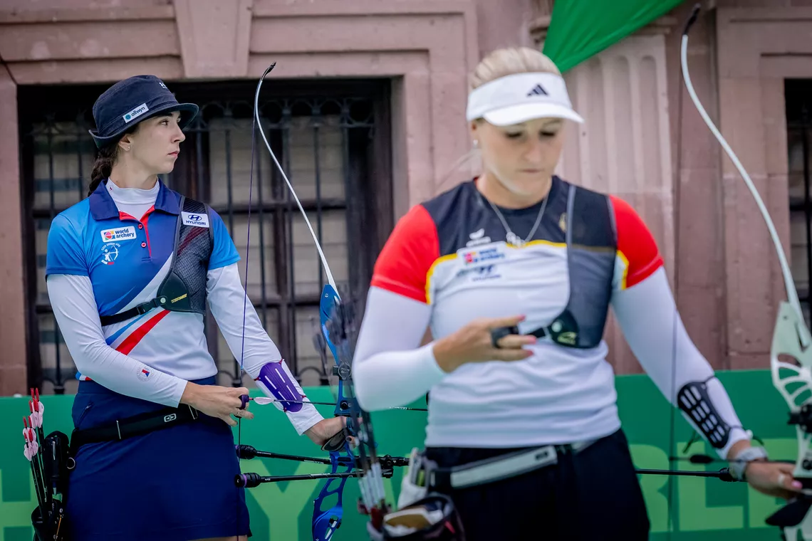Marie Horackova looking at the target before drawing besides Katharina Bauer at Saltillo 2026.