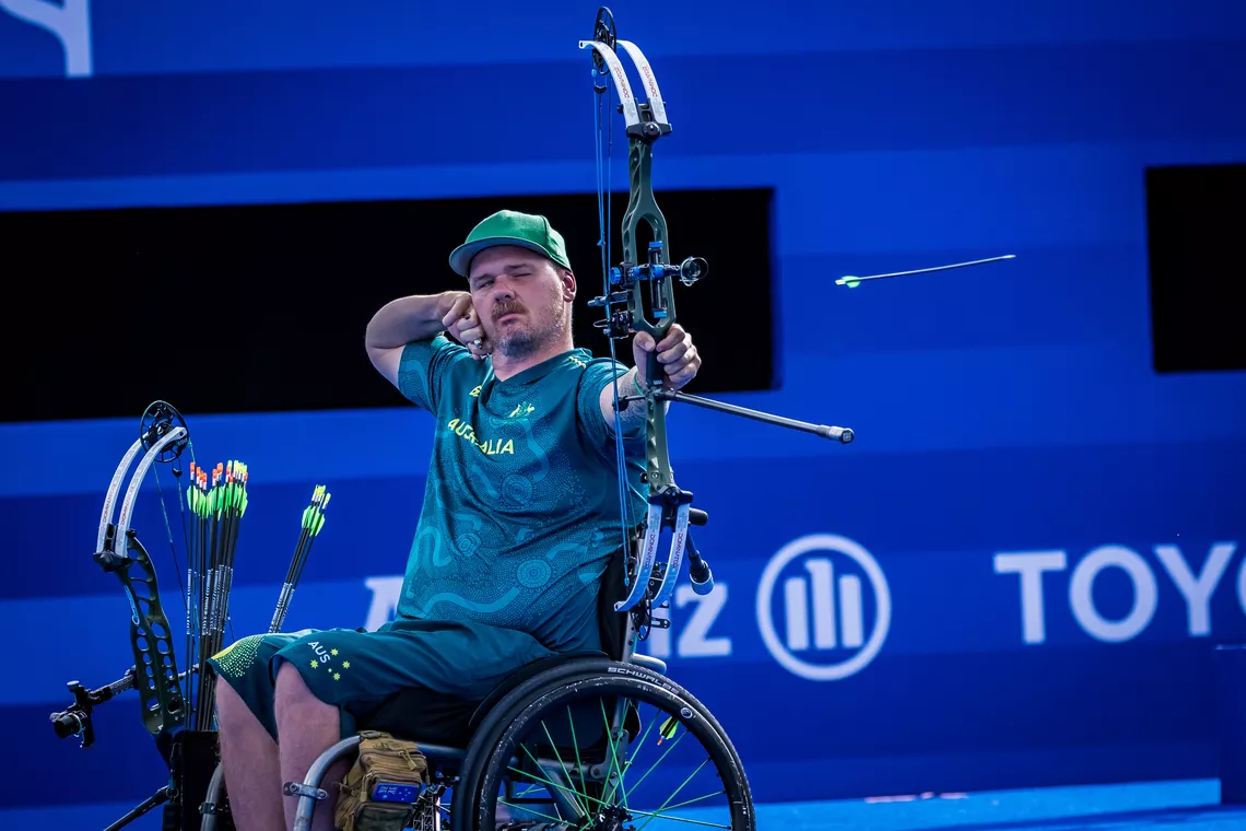 Jonathon Milne shooting at the Paris 2024 Paralympic Games.