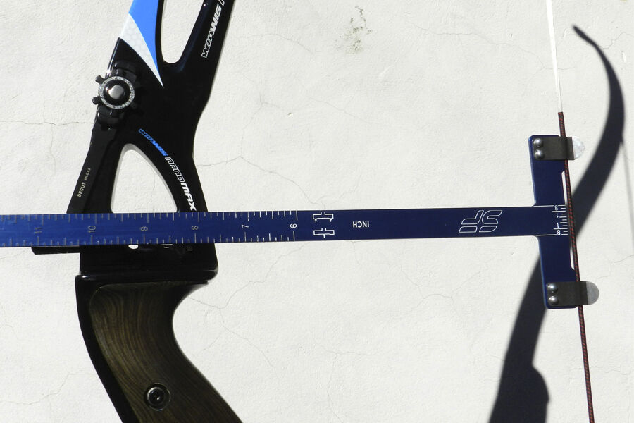 SHARROW Pince à Points d'encochage de Corde d'arc Règle Equerre Carrée en  Forme de T Boucle Nock de Corde d'arc Kit d'accordage d'arc Classique de  Tir à l'arc (Bleu) : : Sports