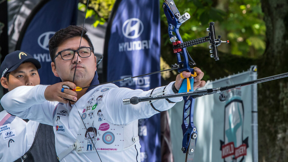 Kim Woojin shoots during finals at the Hyundai World Archery Championships in 2019.