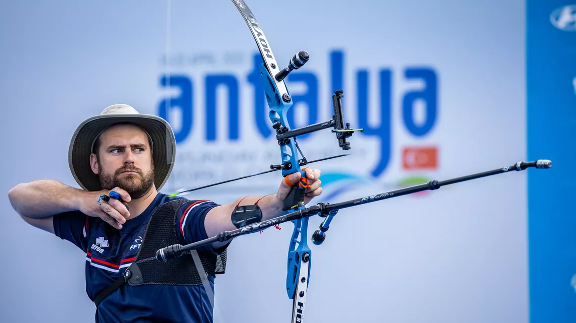 JC Valladont shoots during finals in Antalya.