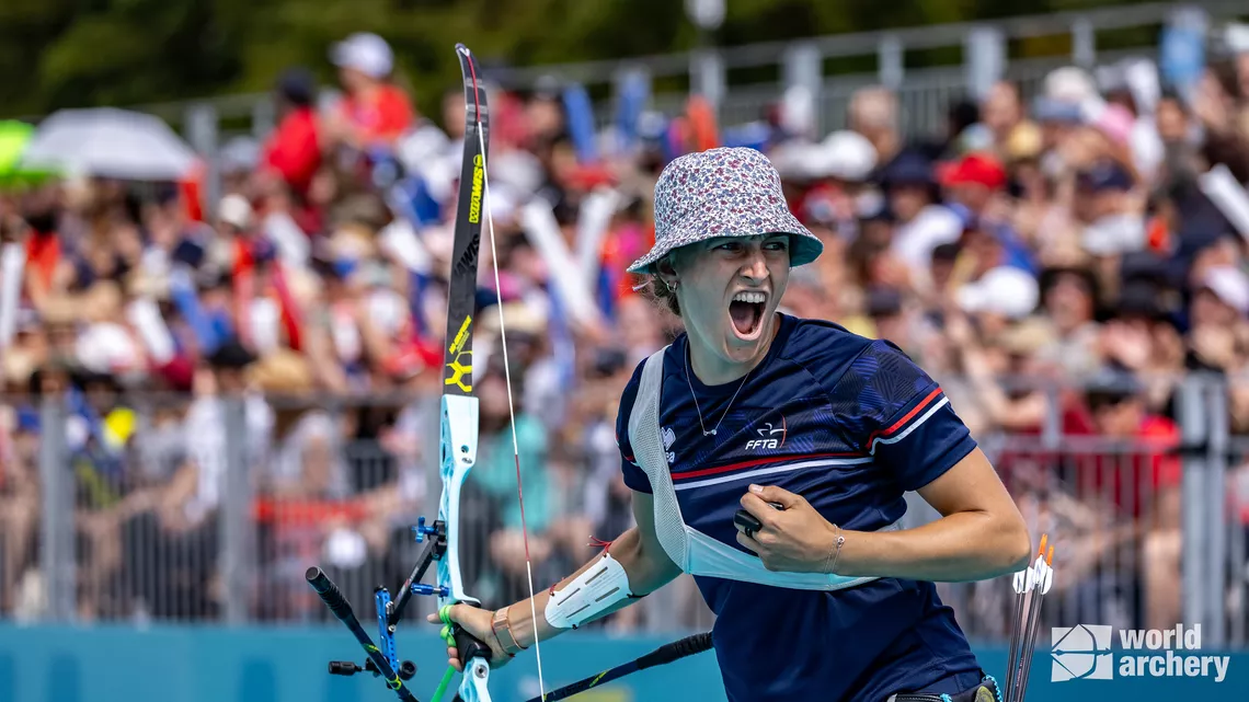 Lisa Barbelin celebrates in Paris.