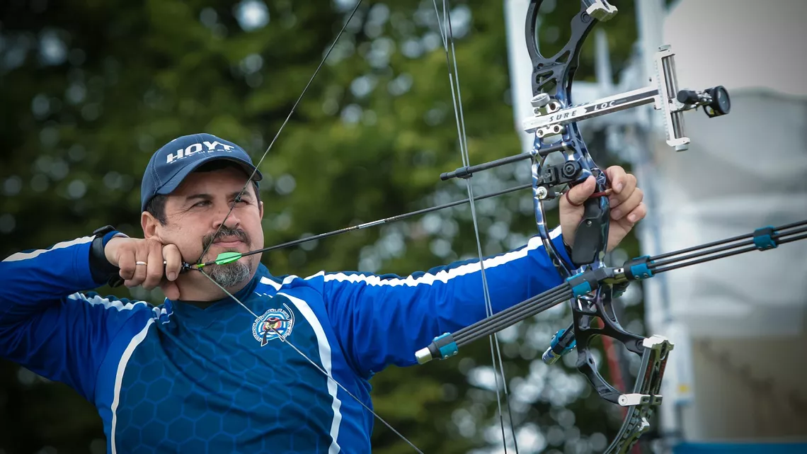 Jorge Jimenez shoots at the 2015 World Archery Championships in Copenhagen.