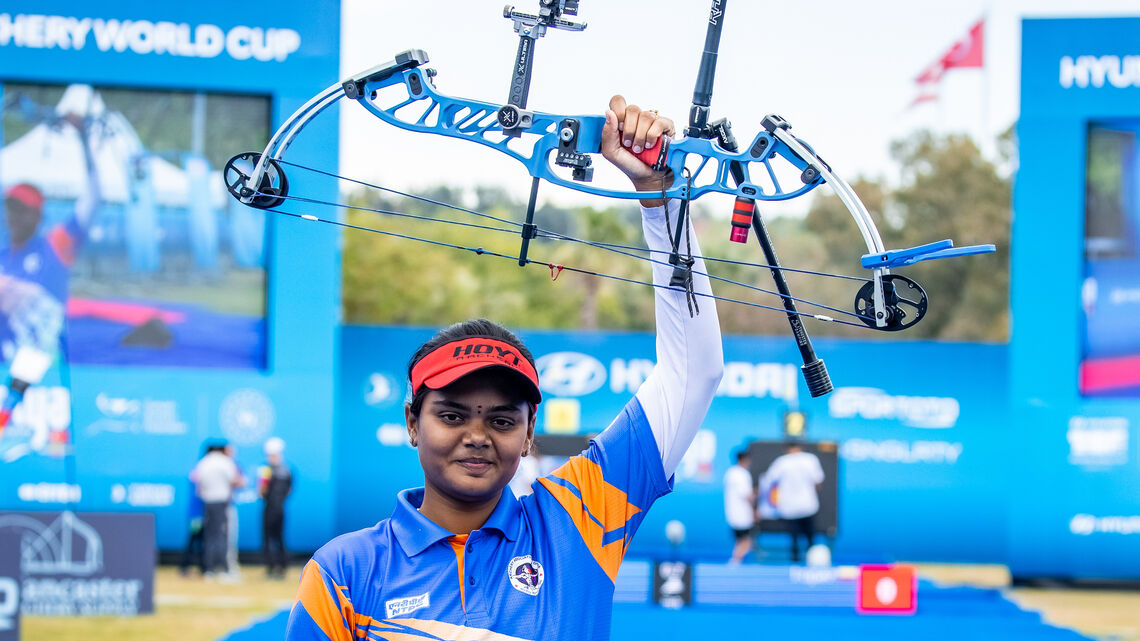 Jyothi Surekha Vennam wins compound women’s gold at Antalya 2023.