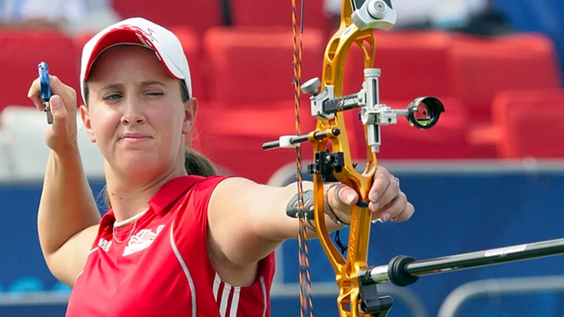 Nicky Hunt shoots during the 2010 Commonwealth Games in Delhi.